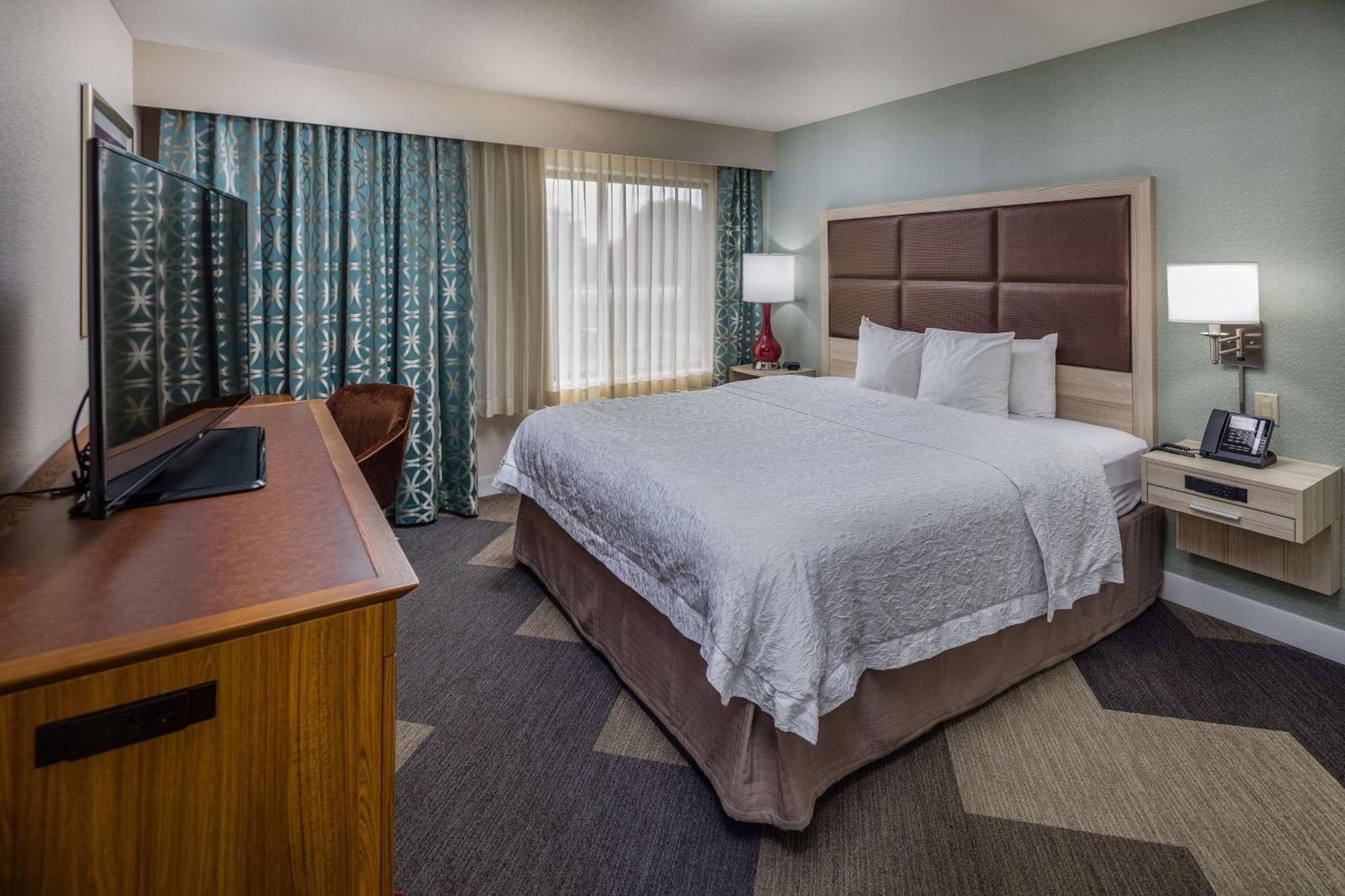 Hampton Inn San Francisco Airport South San Francisco Exterior photo